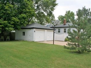 2390 Columbia Rd, Westlake, OH 44145