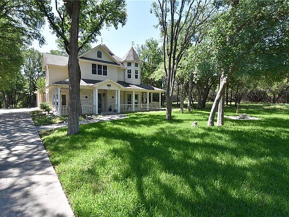 2nd image of 35093 Oak Forest Dr