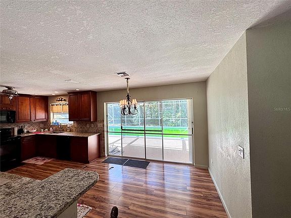5th image of 22215 ONEIDA AVENUE