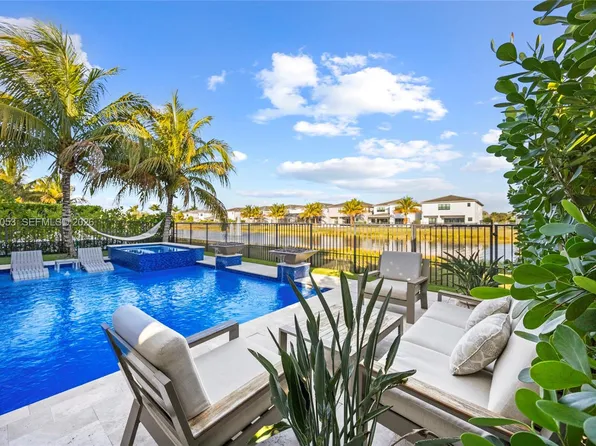 17210 Blue Bayou Dr, Boca Raton, FL 33496