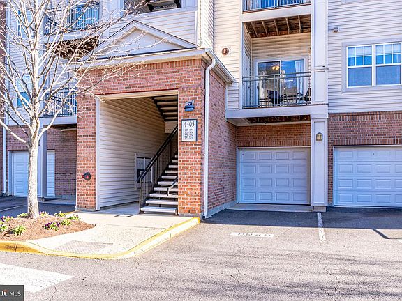 4th image of 4405 Weatherington Ln Unit 204