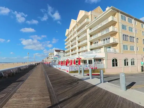 6 7th St #204, Ocean City, MD 21842