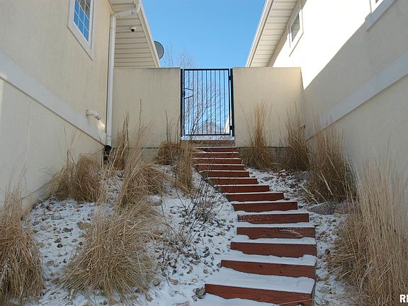 4th image of 5608 W Grande Cir #1