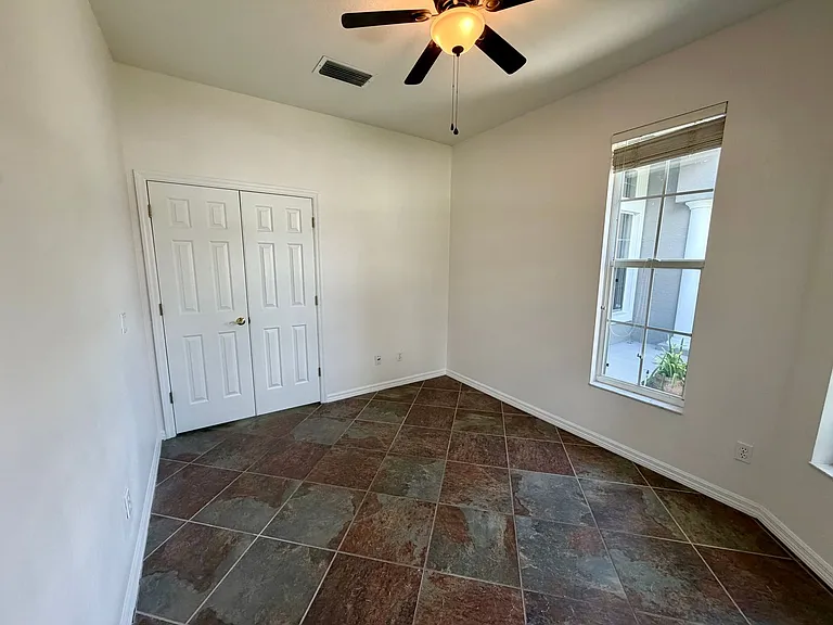 4554 Shanewood Ct — Photo 7