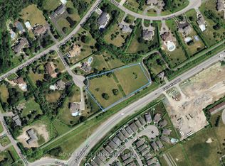 7 Wood Aster Bay, Ottawa, ON K2R 1B3