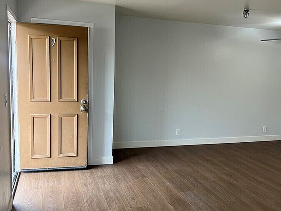 3rd image of 13610 S Cordary Ave #9