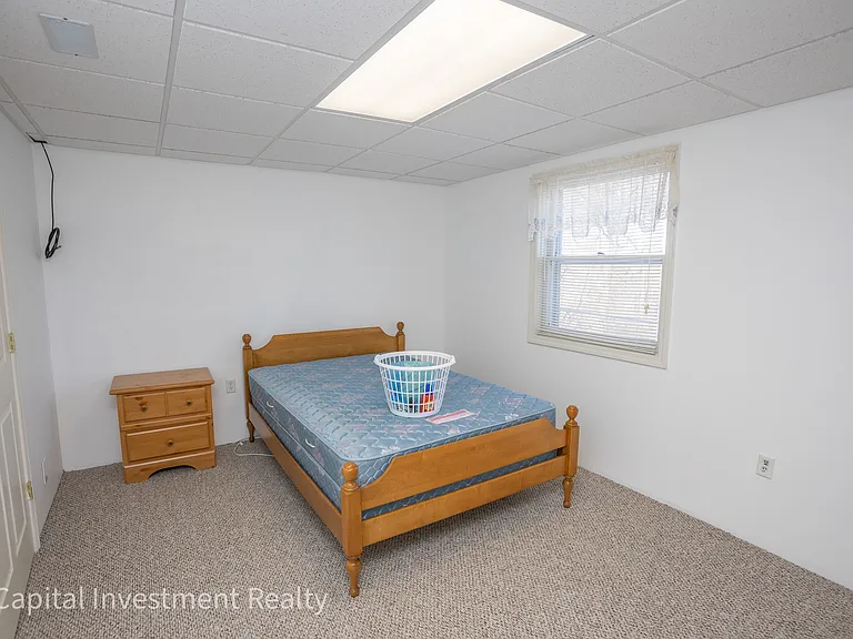 811 E Lincoln St #A — Photo 27