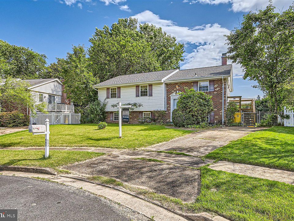 1st image of 543 Pembrooke Ct