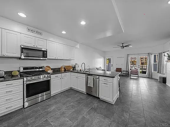 255 Elm Ave — Photo 7