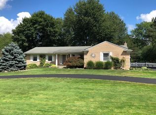 21634 Taft Rd, Northville, MI 48167