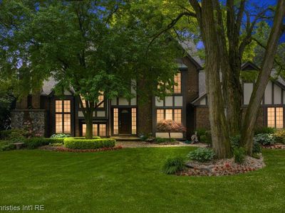 29812 Briarwood Ct, Farmington Hills, MI, 48331