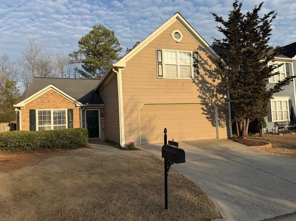 1225 Winthrope Chase Dr, Alpharetta, GA 30009