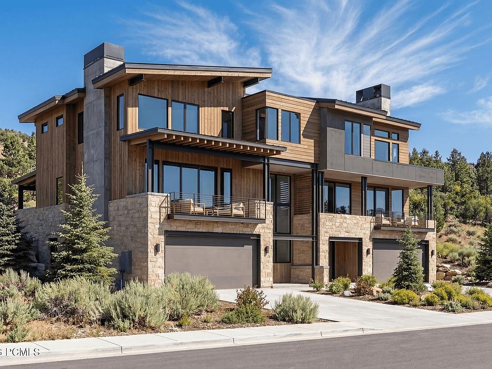 1st image of 10201 N Orenda Cir
