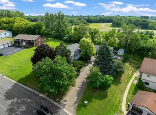 7912 Barbara Ave, Inver Grove Heights, MN 55077