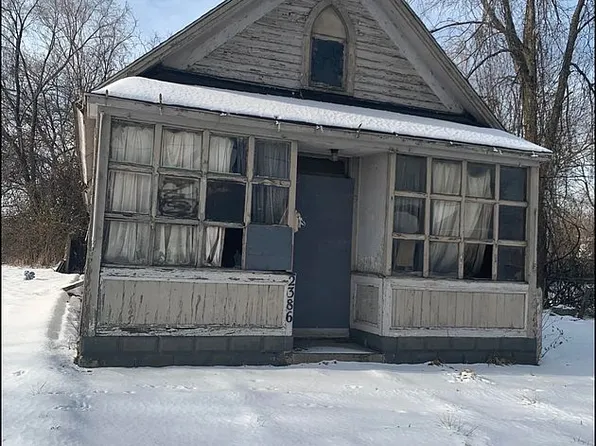 2386 E 38th St, Cleveland, OH 44115