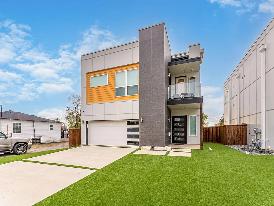 4013 Ivanhoe Ln