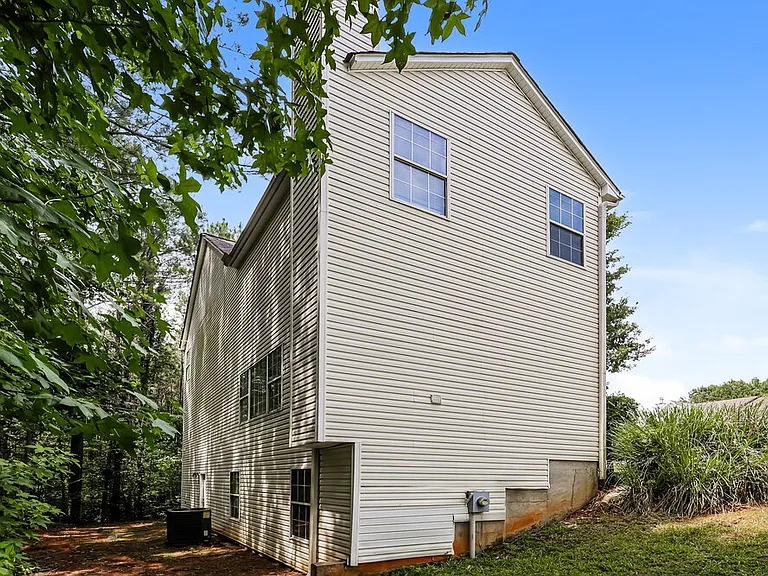 4080 Robin Cir — Photo 18