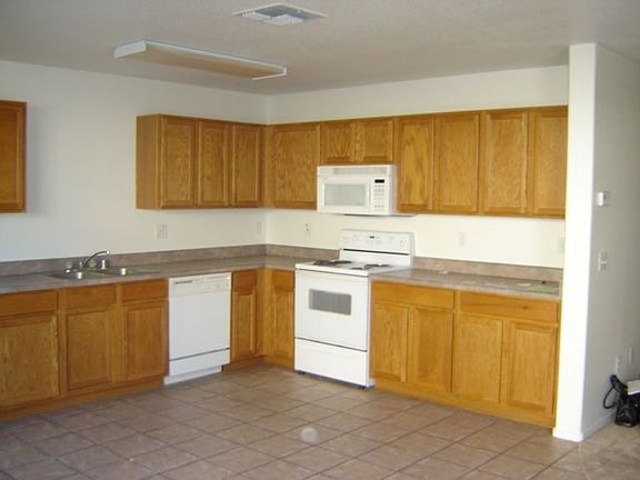 Large Kitchen