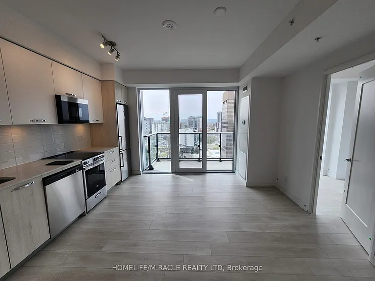 75 James St S #1802 — Photo 3