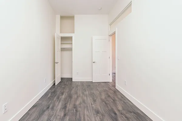 Rented by Nooklyn NYC LLC | media 36