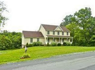 195 Gala Rd, Inwood, WV 25428