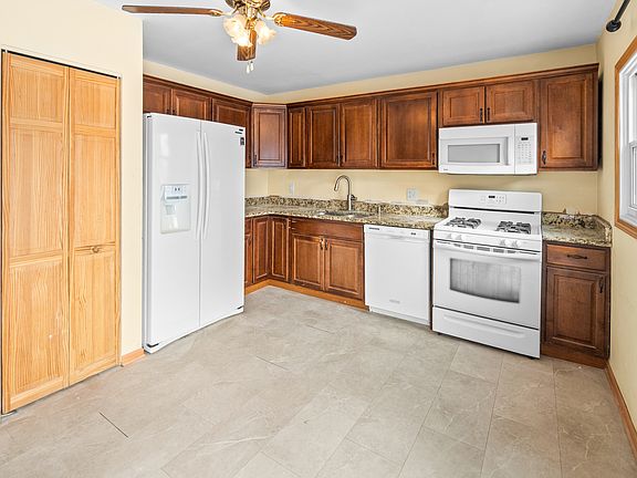 4th image of 525 Glen Ave