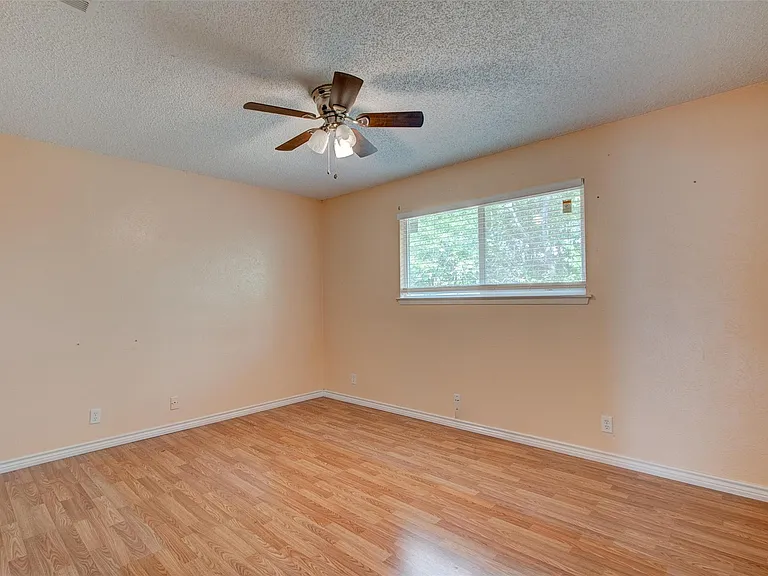 10621 Lanshire Dr #A — Photo 10