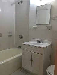 Rented by City Prime Commercial Realty 