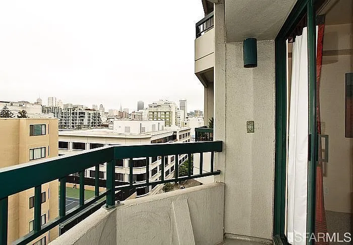 601 Van Ness Ave #731 — Photo 2