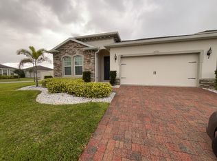 404 Seattle Slew Dr, Davenport, FL 33837