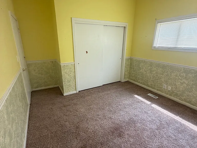 3301 Canterbury Dr — Photo 15
