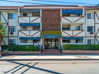 18530 Hatteras St Unit 209, Tarzana, CA, 91356