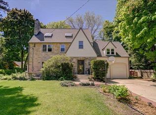1244 Wellesley Rd, Madison, WI 53705
