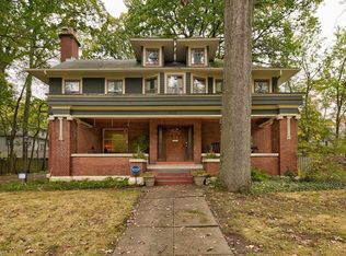 2923 Euclid Heights Blvd, Cleveland Heights, OH 44118