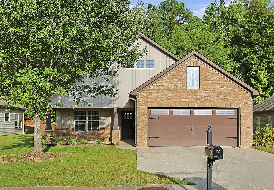141 Stonebriar Dr
