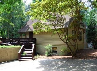 1407 Laughridge Dr, Cary, NC 27511
