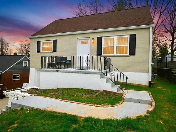 2nd image of 20 Ridge View Ave