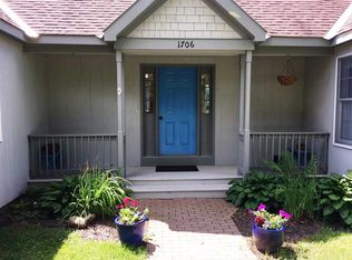 1706 E Manchester Rd, Manchester Center, VT 05255