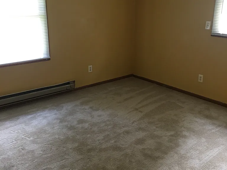 42 Eds Ln — Photo 10