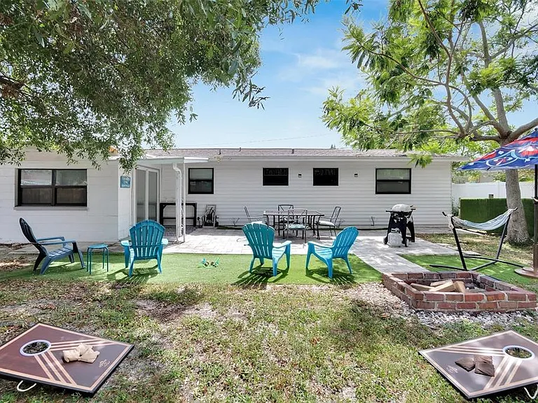 4731 W Montgomery Ave — Photo 50