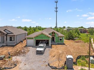 9355 Gander St, Lenexa, KS 66227