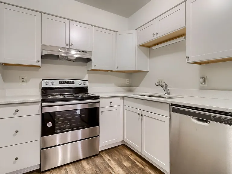 1000 Sandlin Pl #A — Photo 11