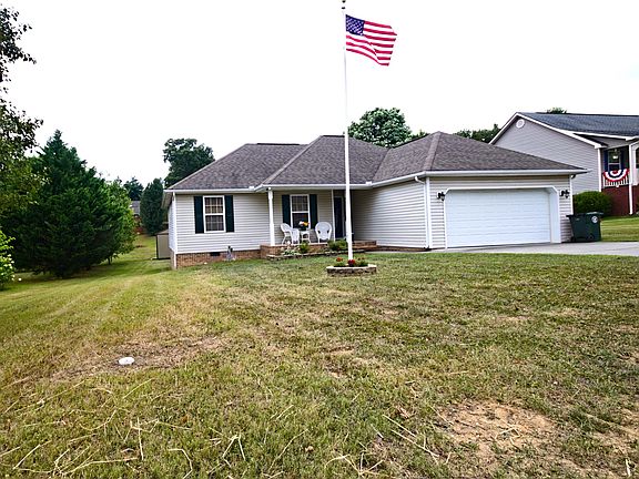 2nd image of 375 Battle Bluff Dr
