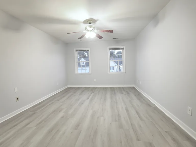 5504 Kimbermere Ct — Photo 32