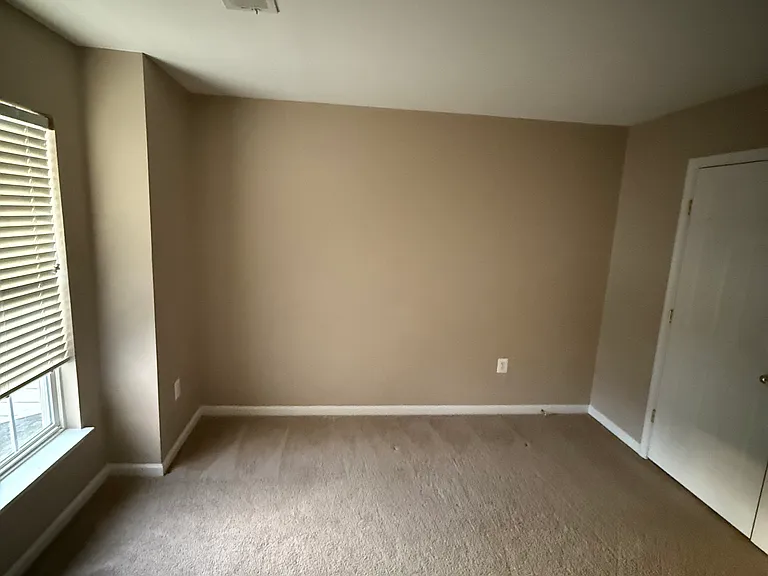 144 Executive Cir — Photo 10