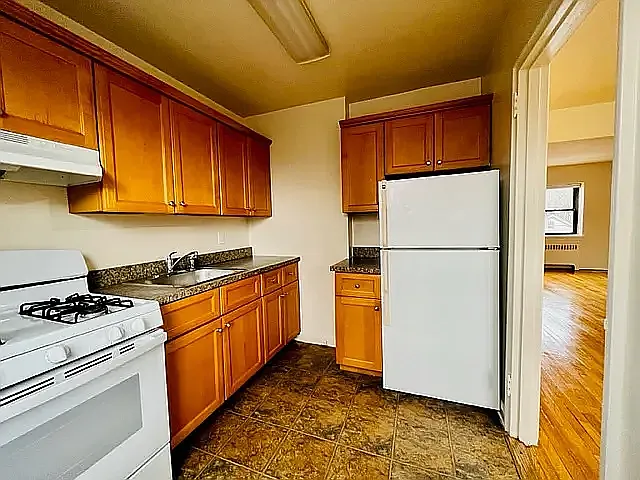 194 Union Ave #C — Photo 4