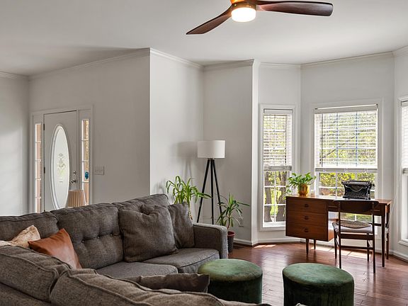 5th image of 2131 Maricourt St