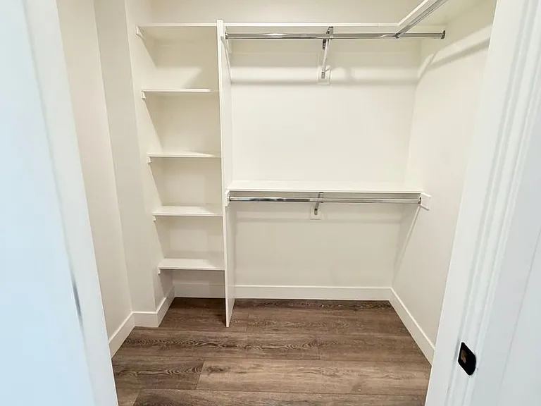 Montecito Lofts — Photo 39