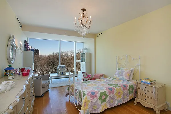 Sold by Corcoran | media 18