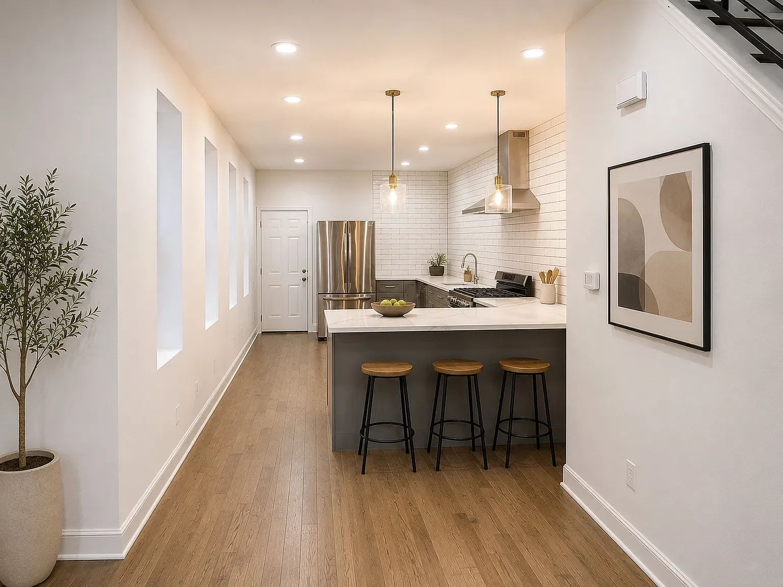 Modern 3-Bedroom Rowhome Steps from Fairmount Park — Photo 4